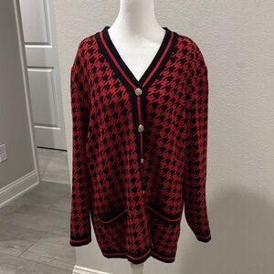 Elegant Red and Black Houndstooth Cardigan